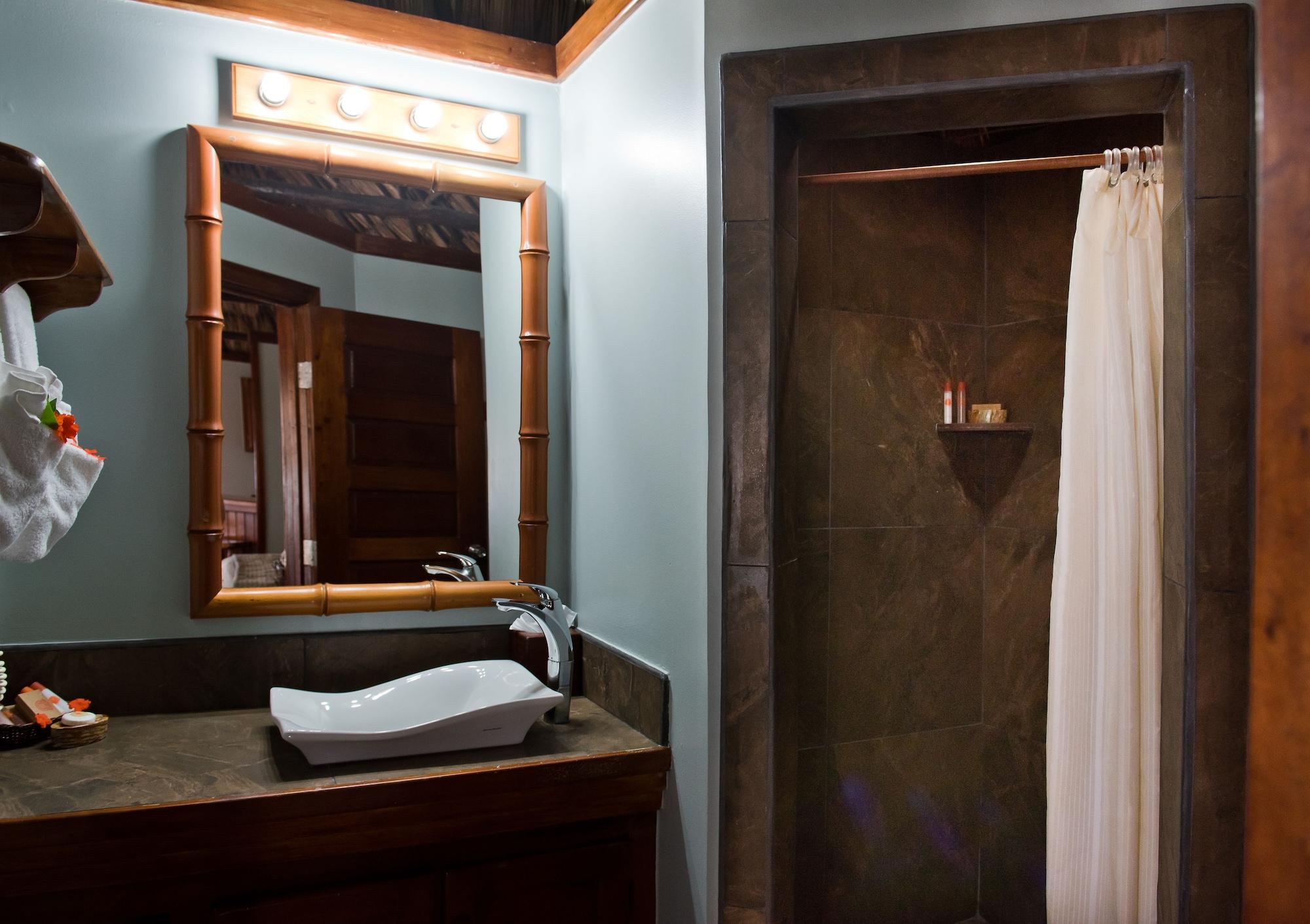סן פדרו Ramons Village Resort מראה חיצוני תמונה