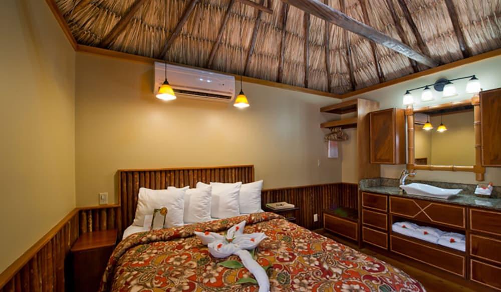 סן פדרו Ramons Village Resort מראה חיצוני תמונה