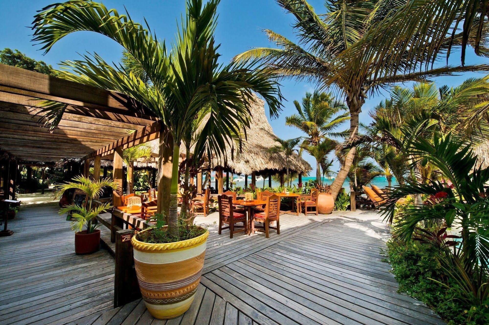 סן פדרו Ramons Village Resort מראה חיצוני תמונה
